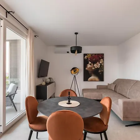 In Split Near The Adriatic Coast * Podstrana